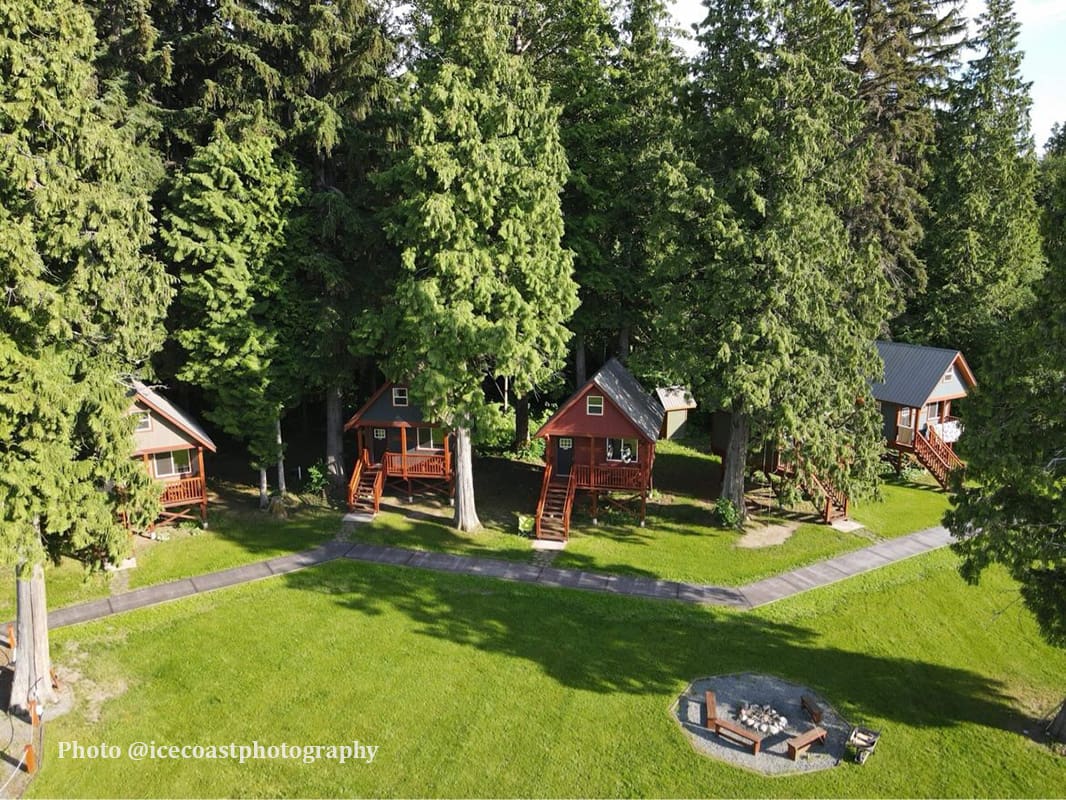 Hidden-Acres-Treehouse-Resort-Photo-by-Ice-Coast-Photography